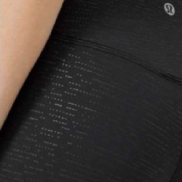 SOLD 💥Align Code Embossed Pant 25” - Picture 2 of 6